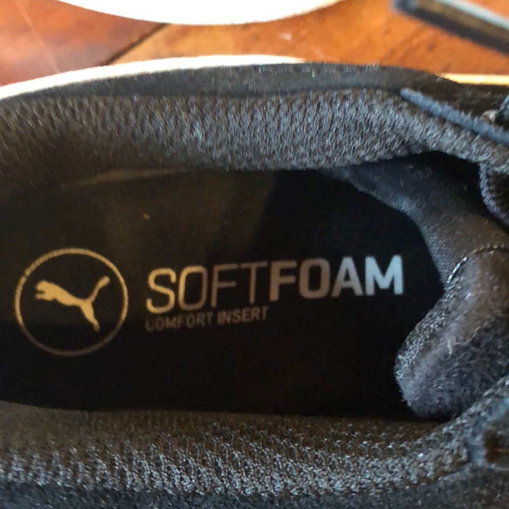 Sneakers - Picture 3 of 3